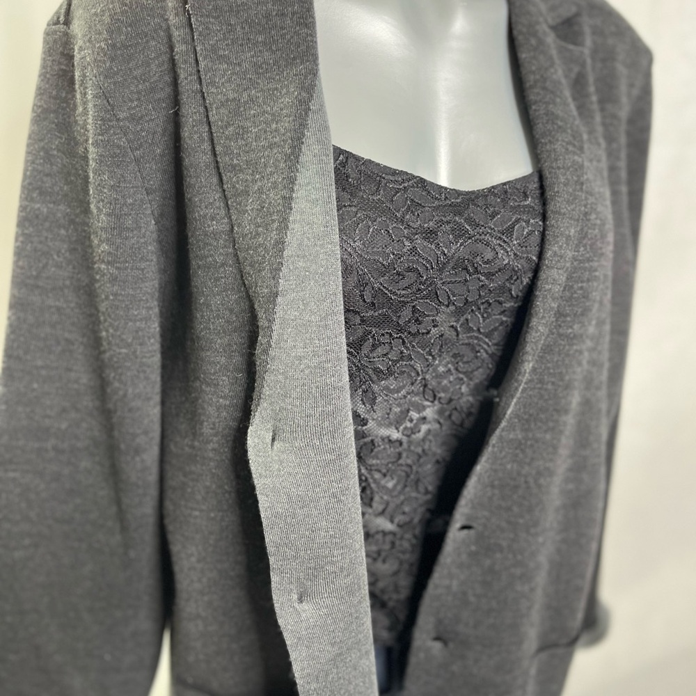 Woolen structured jacket cardigan in two shades of grey. Dark academia - Picture 6 of 8